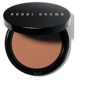 Bobbi Brown Bronzing Powder Dark3